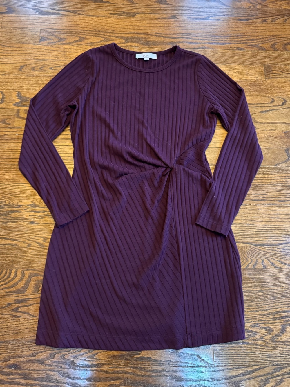 LOFT Burgundy Ribbed Knit Twist Front Bodycon Short Dress Long Sleeve Size M